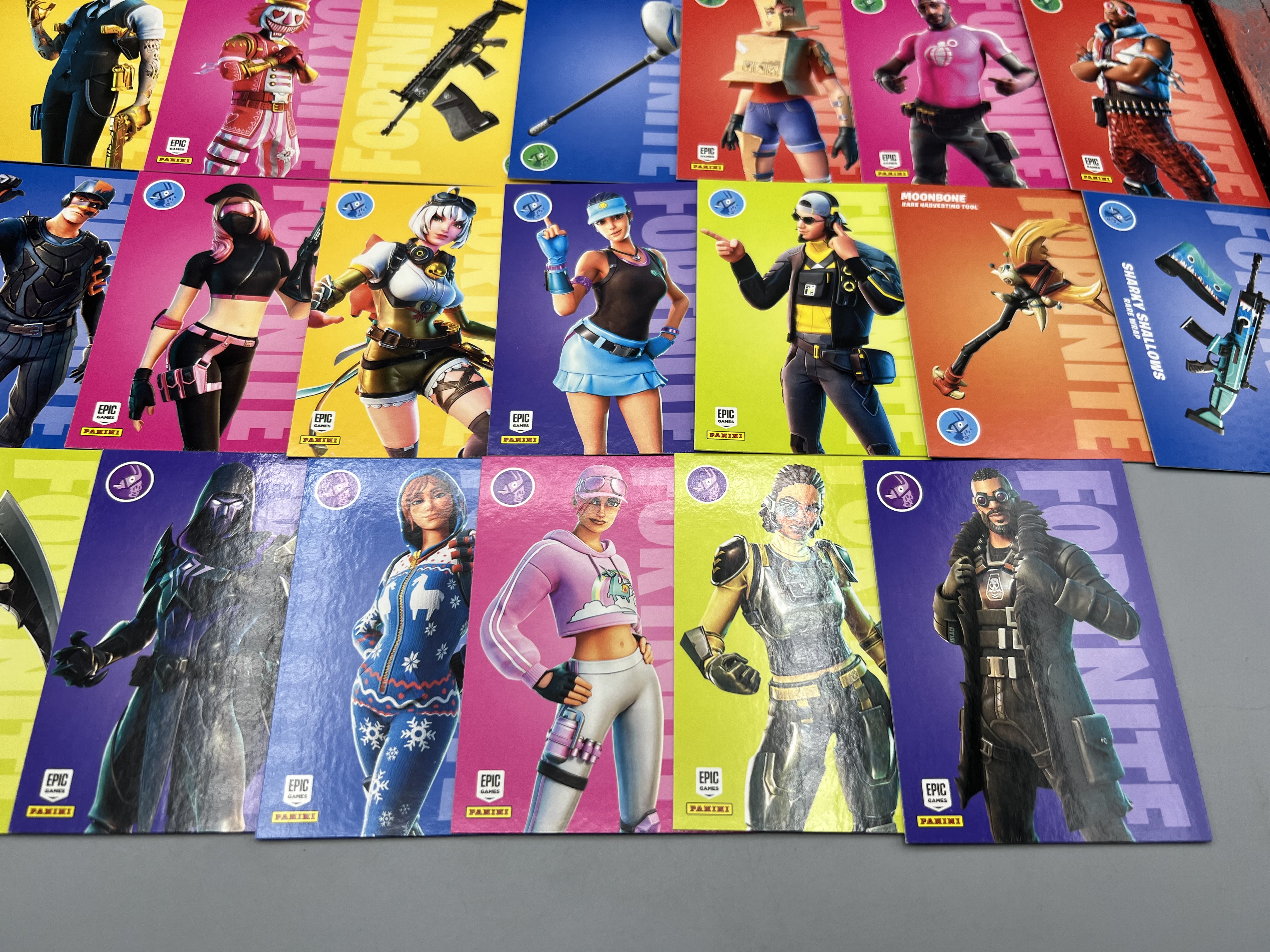 (25) 2021 Panini Fortnite Trading Cards