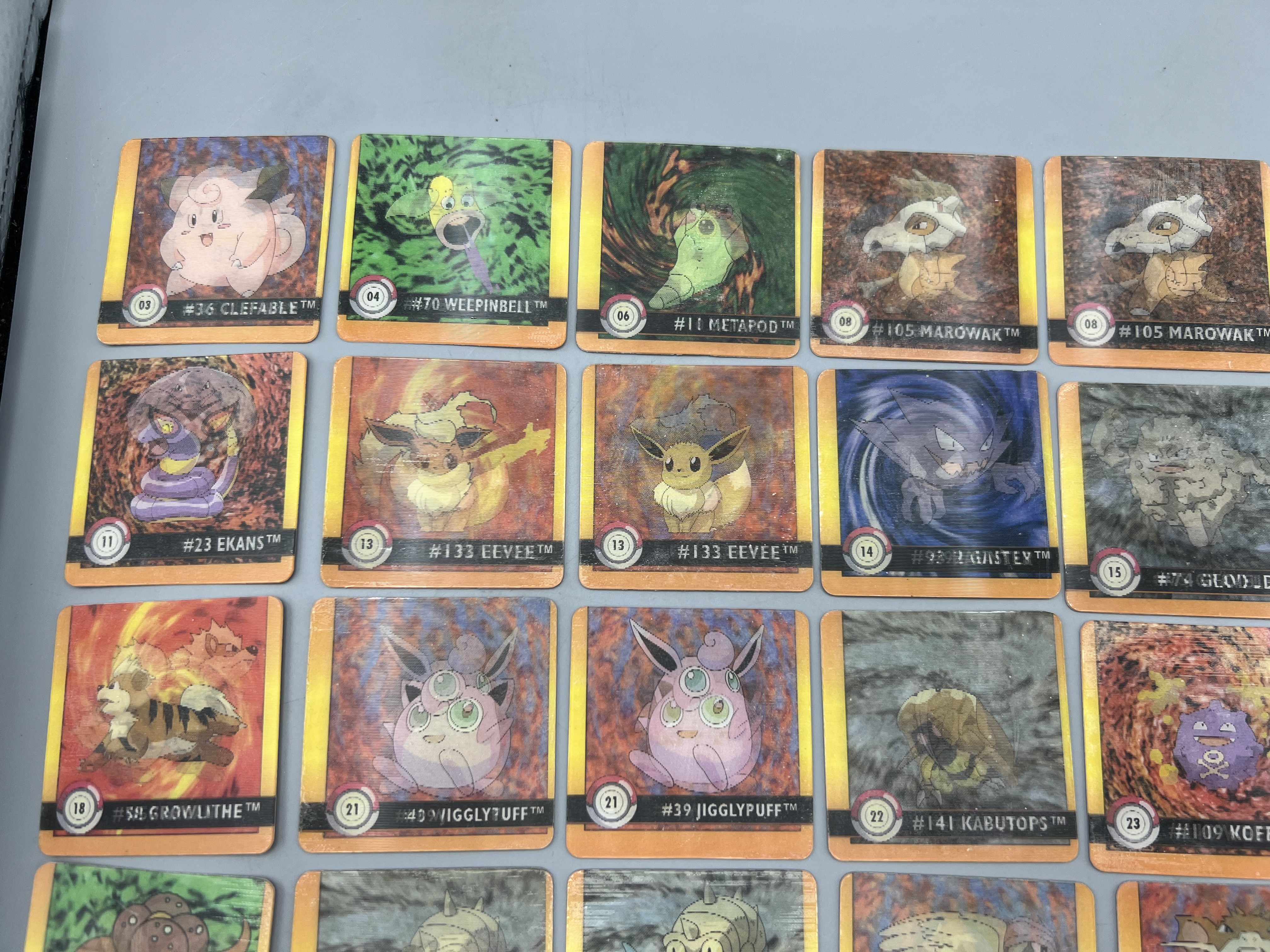 (39) 1999 Pokemon Action Flipz Premier Edition Cards - Varying Conditions