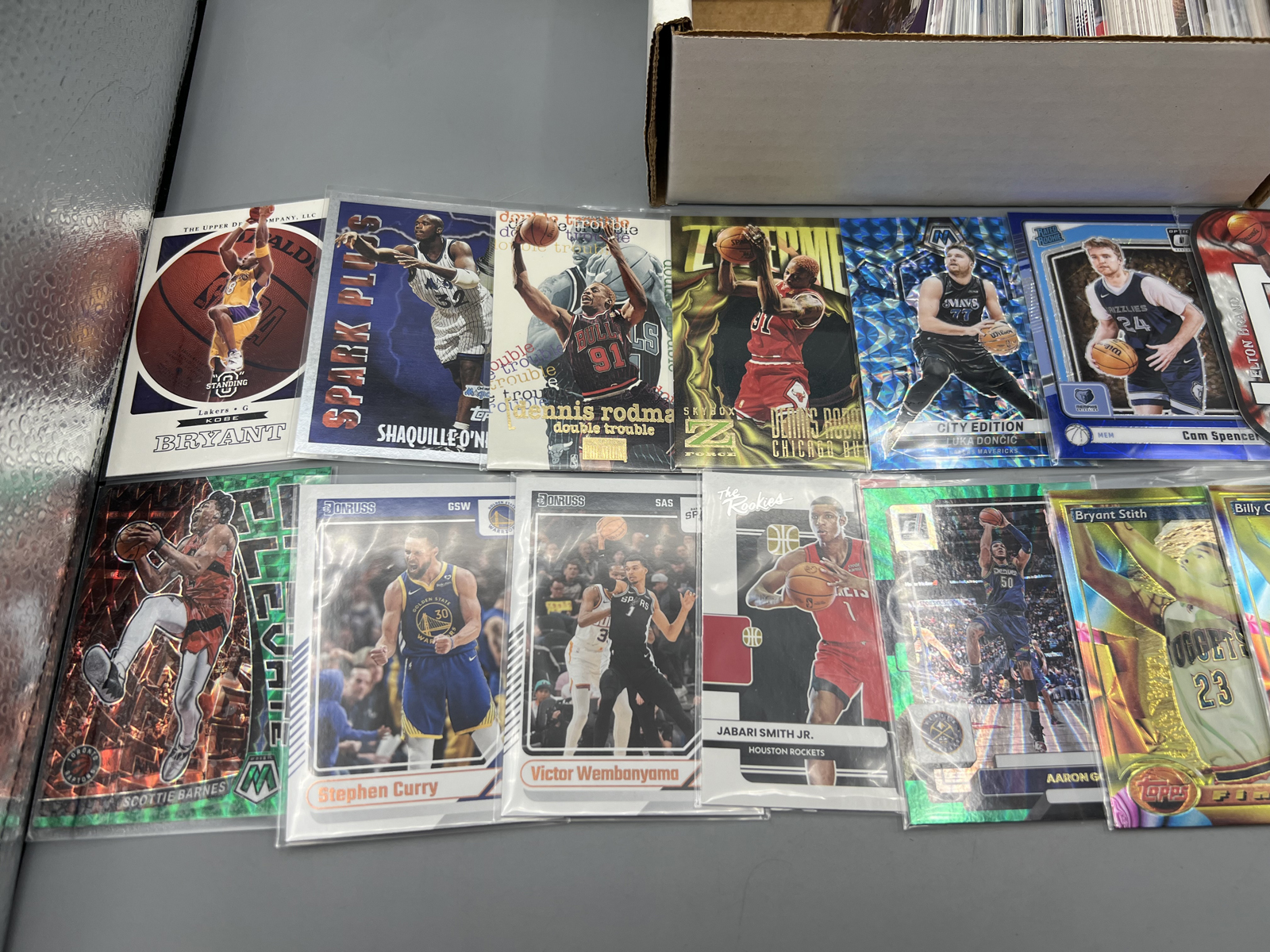 Lot of Assorted Basketball Cards W/ Stars, Inserts & Parallels