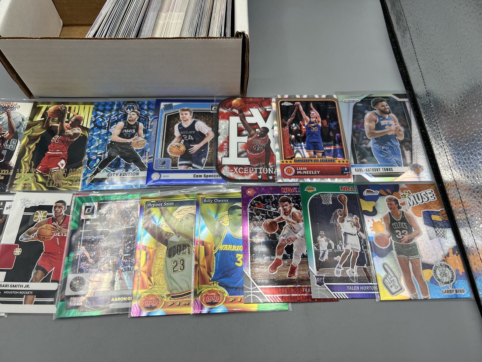 Lot of Assorted Basketball Cards W/ Stars, Inserts & Parallels