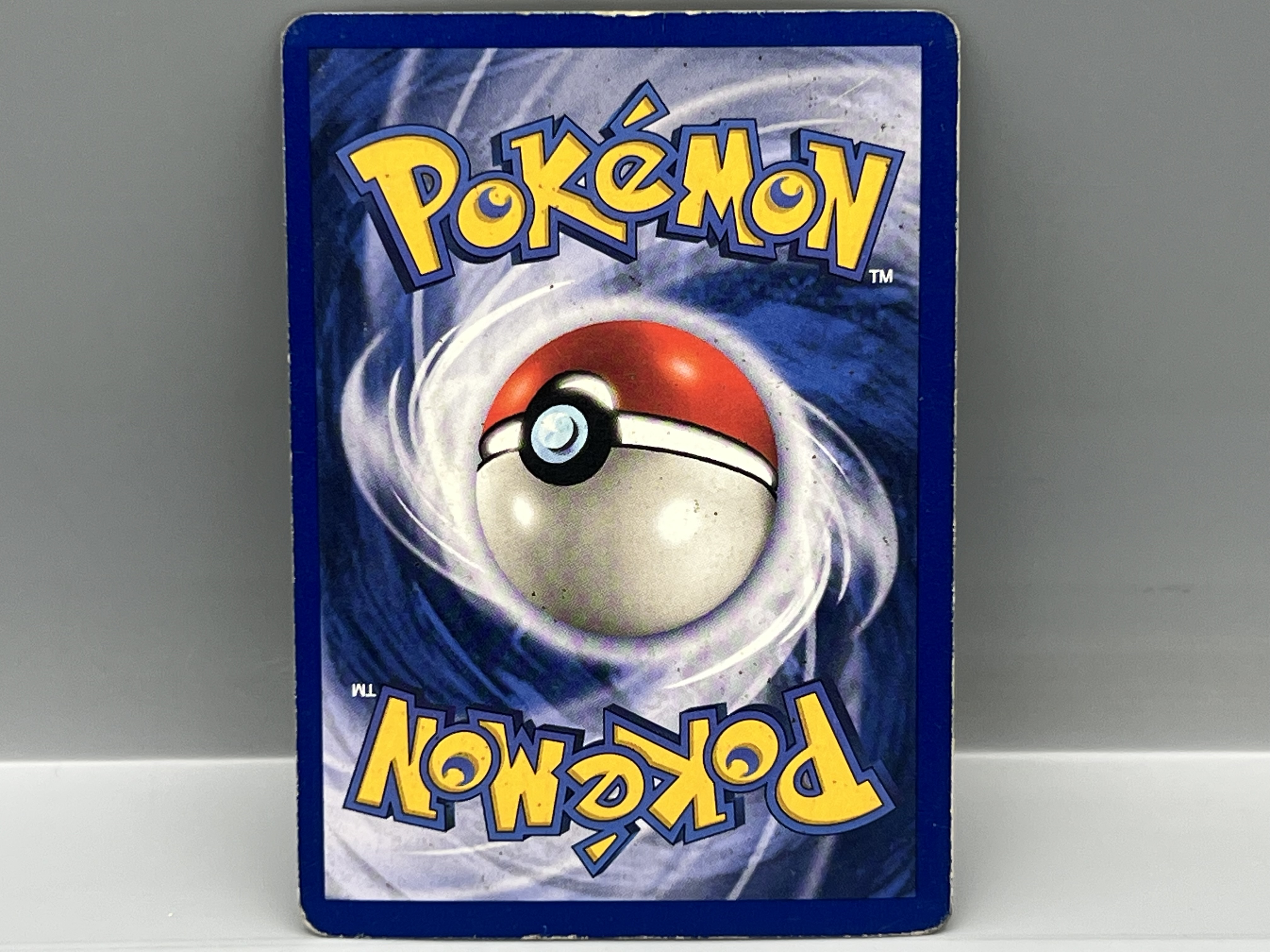 1999 Pokemon Machamp 1st Edition Holo #8/102
