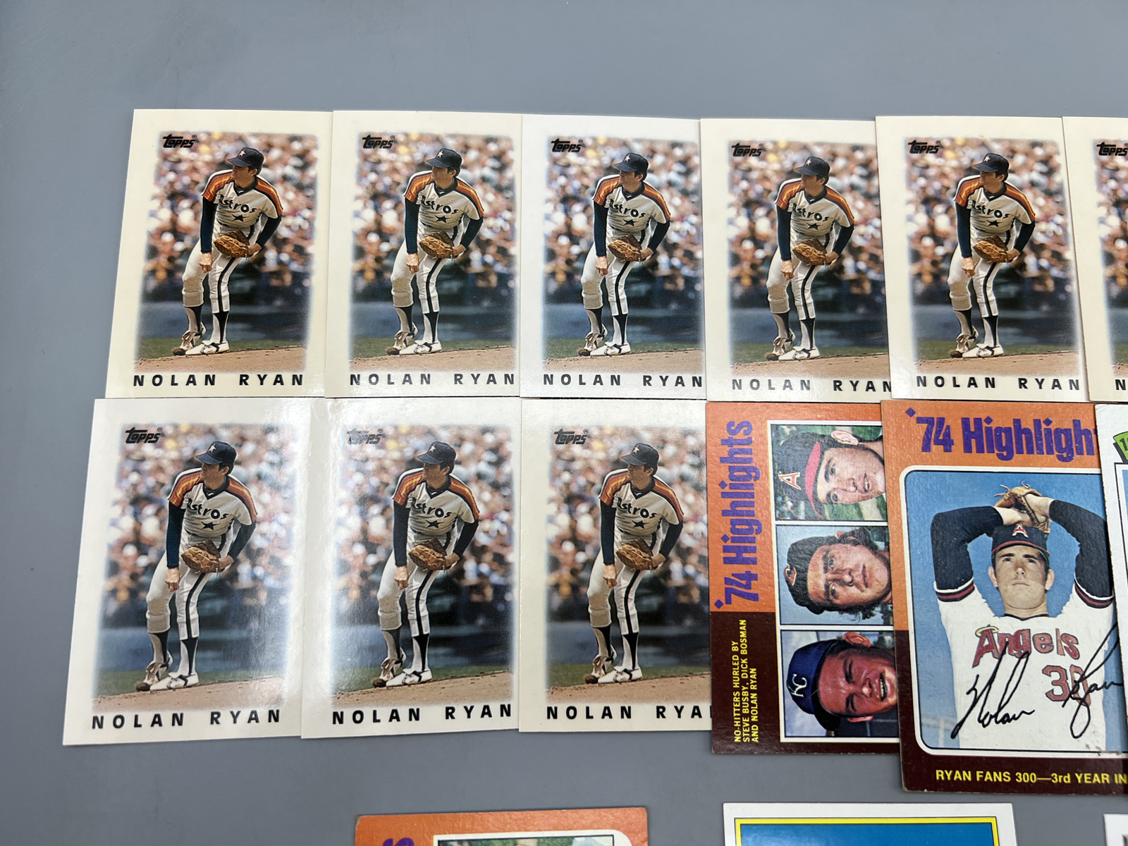 Lot of (17) Nolan Ryan Baseball Cards - Varying Conditions - 1975 Topps & 1975 Topps Mini