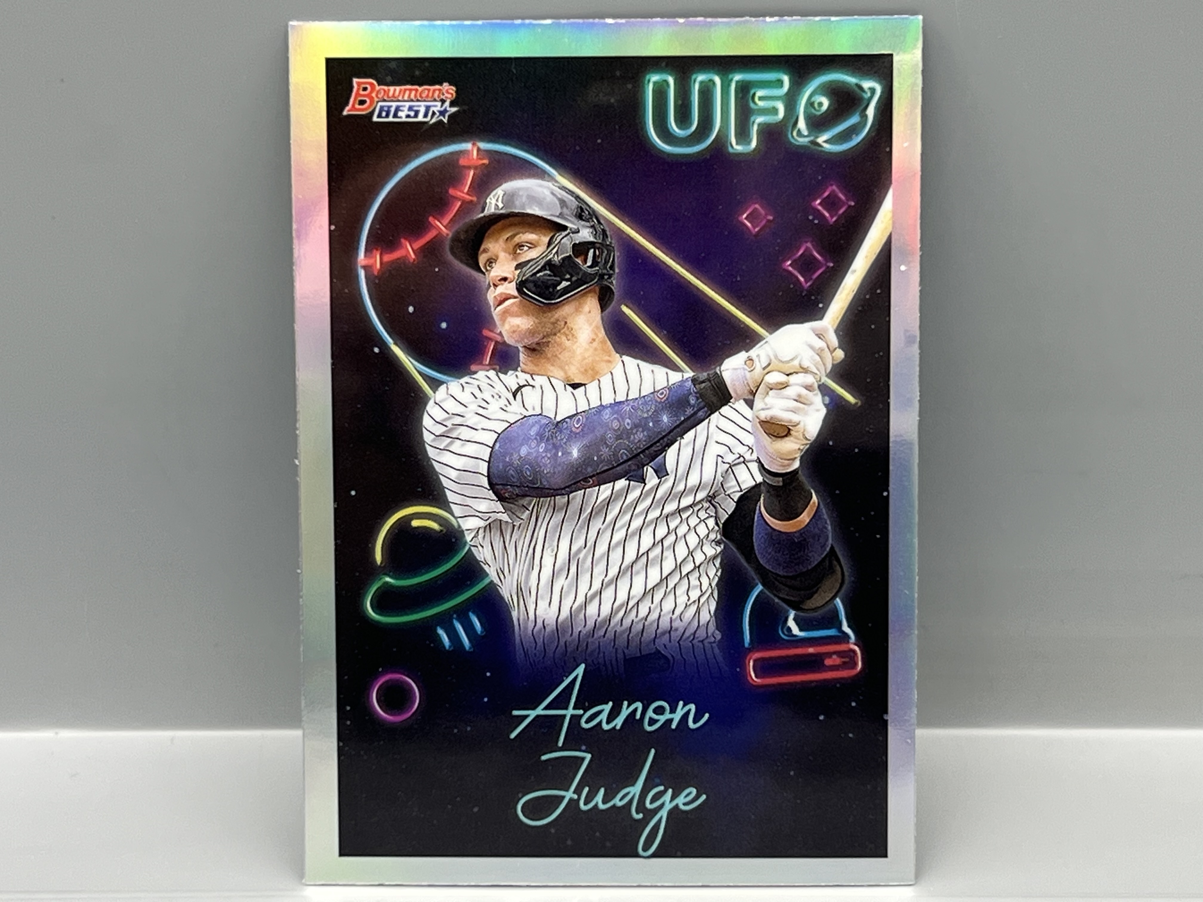 2022 Bowman's Best Aaron Judge UFO Refractor #UFO-22