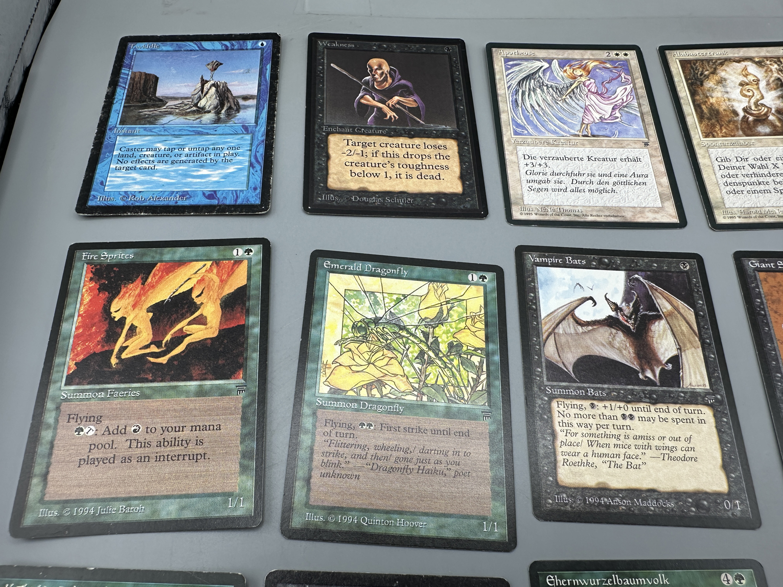 Lot of 24 Vintage Magic The Gathering Trading Cards including Beta, Legends, and International Editions