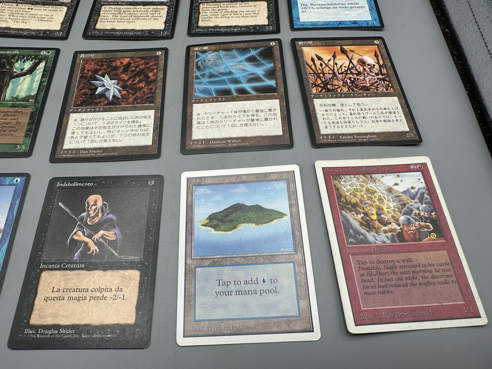 Lot of 24 Vintage Magic The Gathering Trading Cards including Beta, Legends, and International Editions