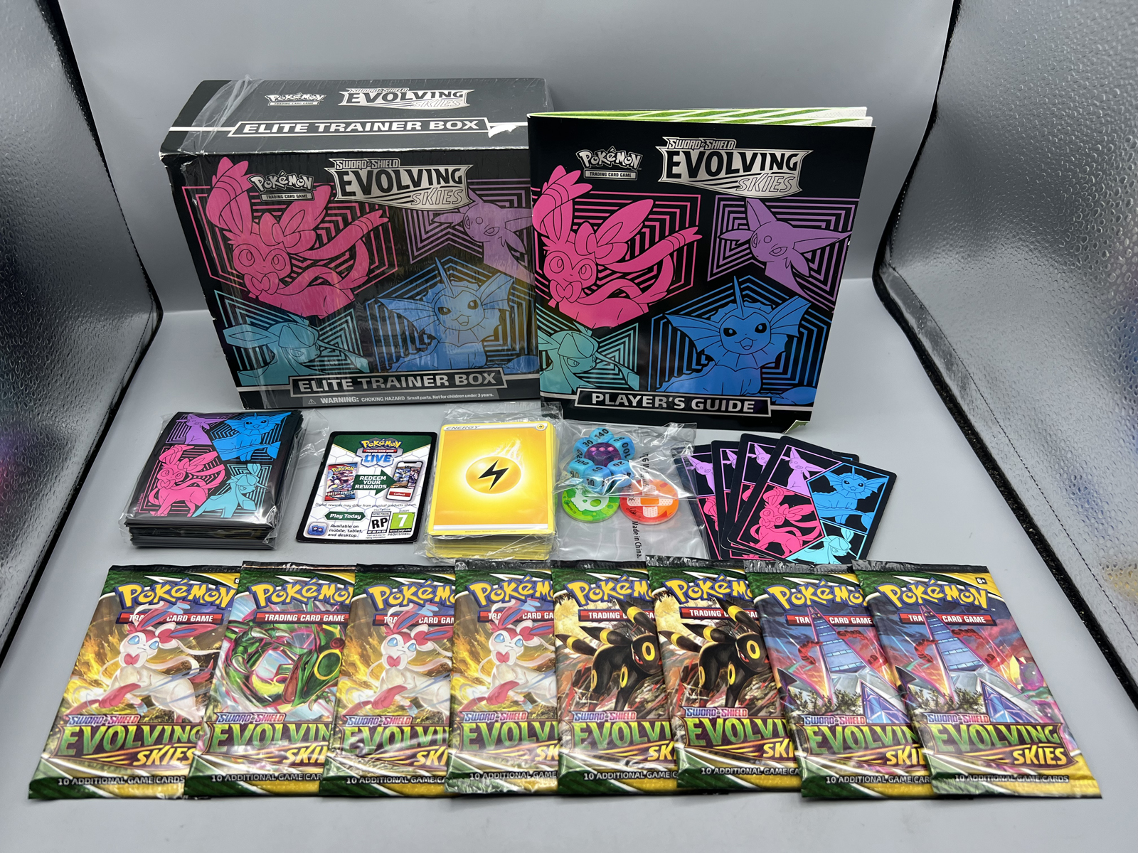 2021 Pokemon Sword & Shield Evolving Skies Complete Elite Trainer Box W/ All Packs & Included Bonus Items - The Box Has Been Opened But All