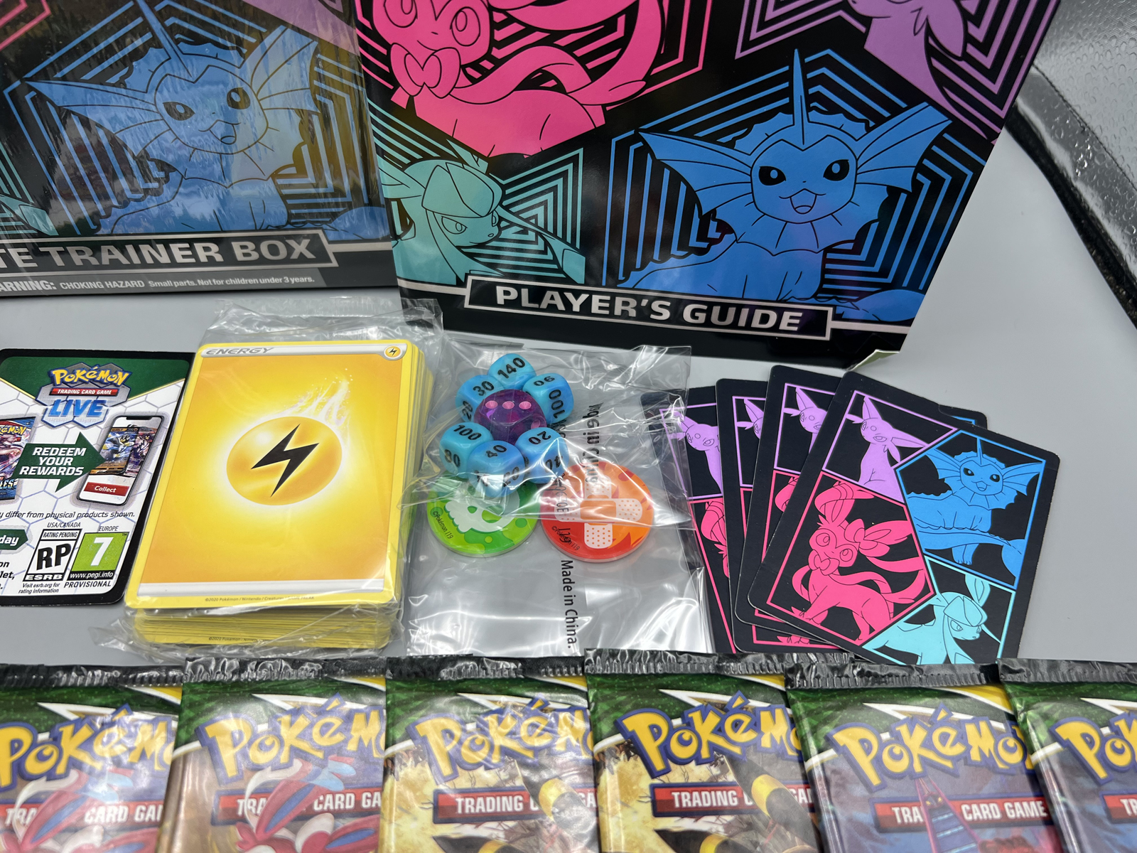 2021 Pokemon Sword & Shield Evolving Skies Complete Elite Trainer Box W/ All Packs & Included Bonus Items - The Box Has Been Opened But All