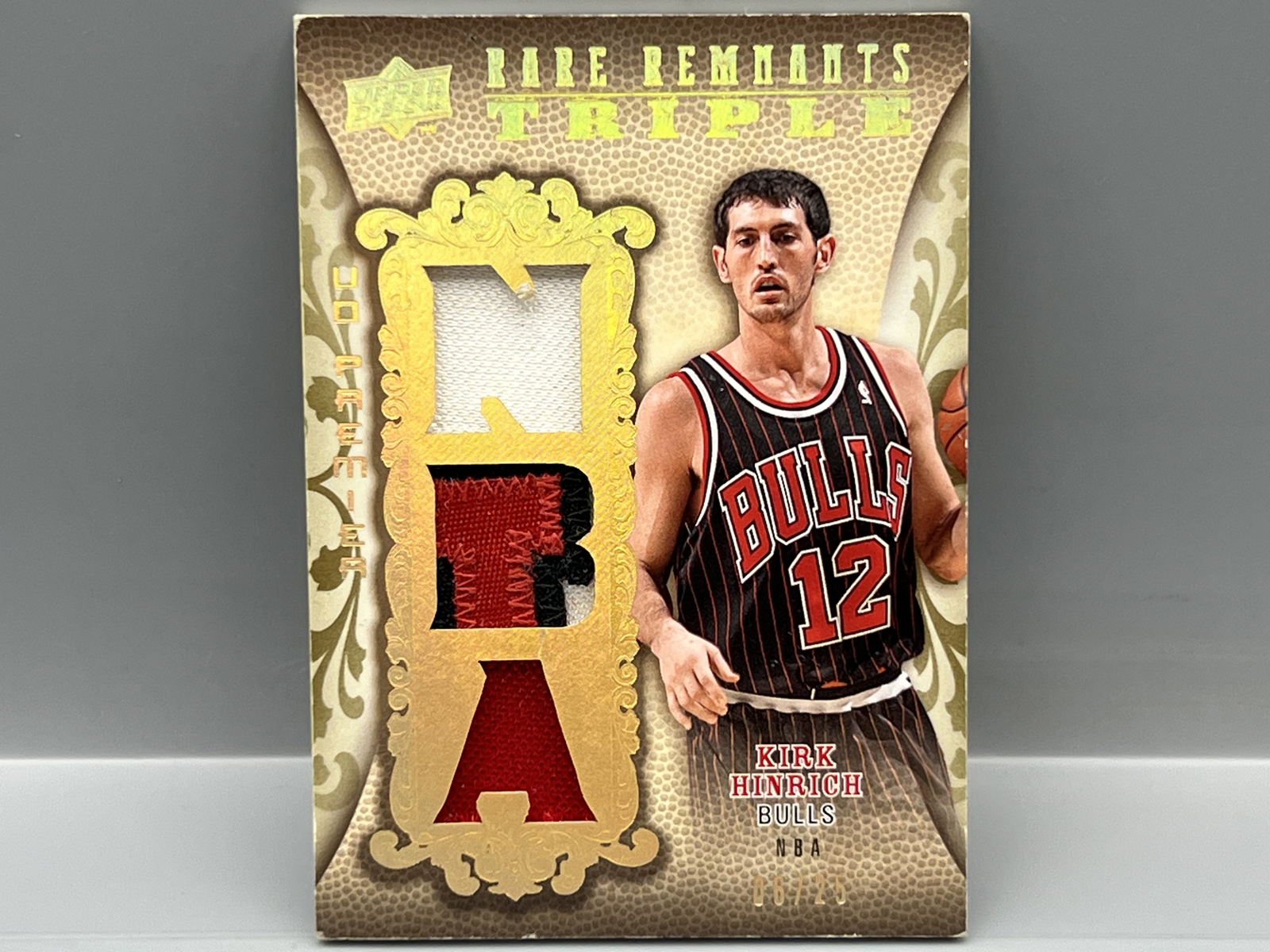 2008-09 Upper Deck Premier Kirk Hinrich Rare Remnants Prime Game Used Triple Patch #/25