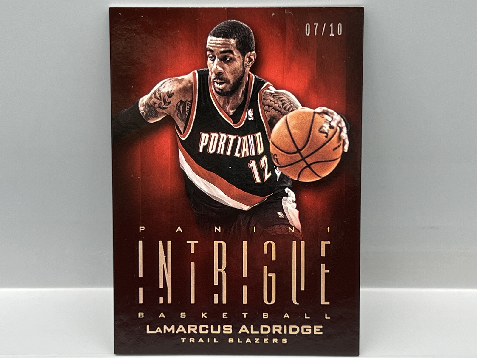 2012-13 Panini Intrigue LaMarcus Aldridge #/10