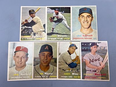 (7) 1957 Topps Baseball Cards - Varying Conditions