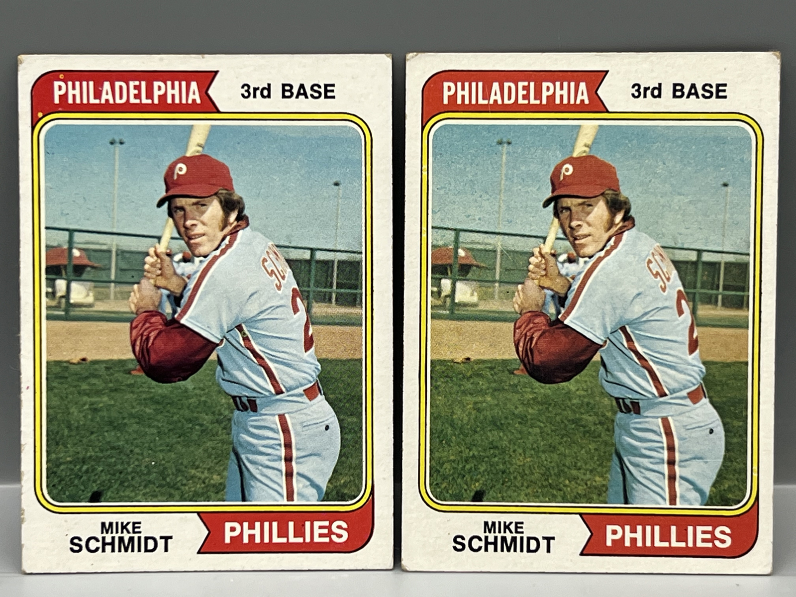 (2) 1974 Topps Mike Schmidt 2nd Year #283