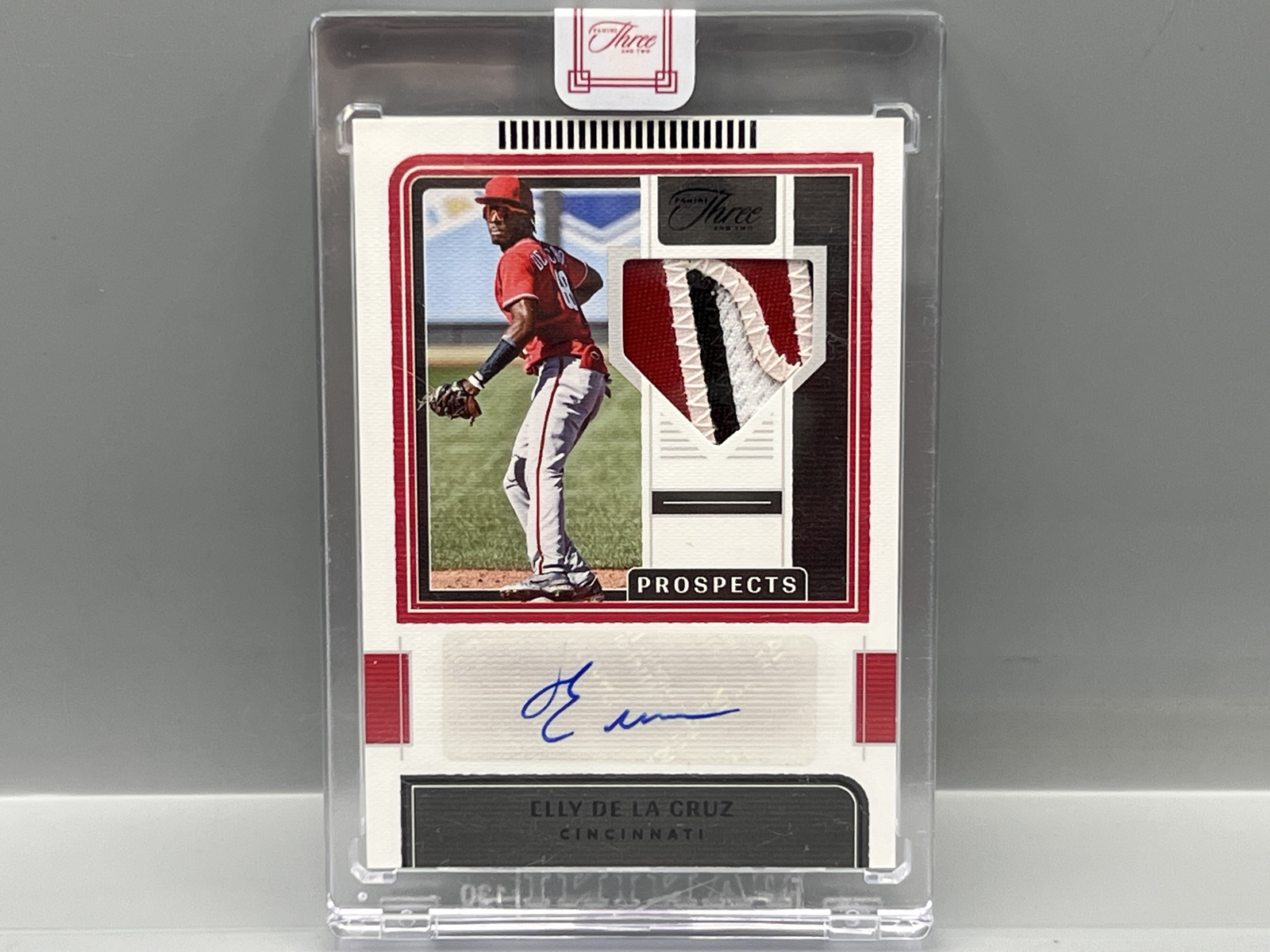 2022 Panini Three And Two Elly De La Cruz Player Worn Three Color Rookie Patch Auto #5/7 - Sealed From Panini