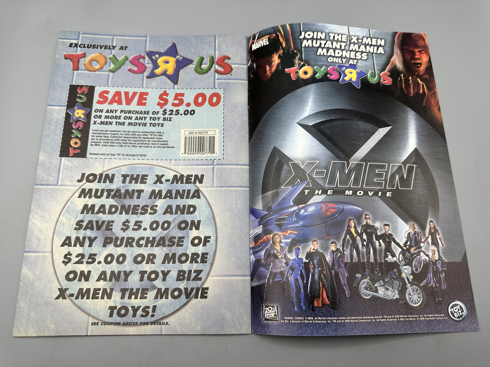 Marvel Comics X-Men The Movie Special Premiere Prequel Edition (2000) - Toys "R" Us Exclusive Variant - Wolverine story