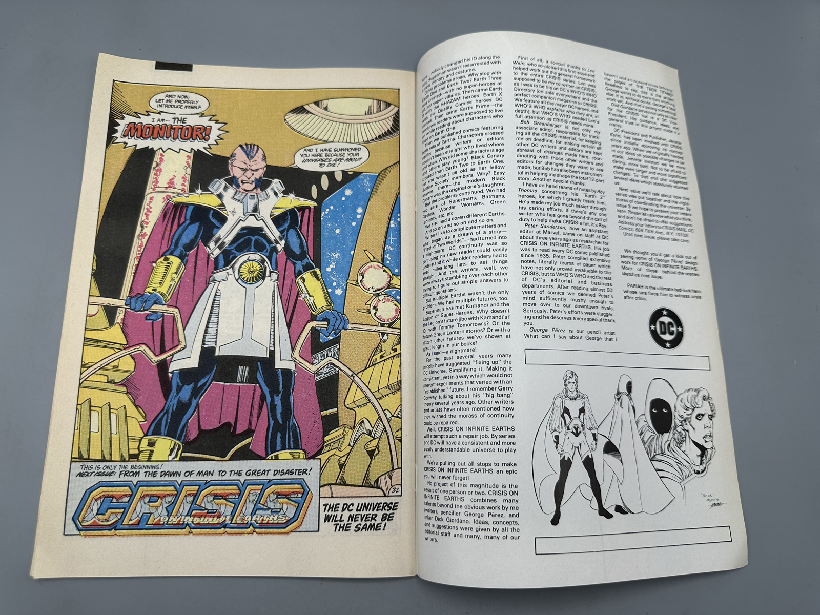 DC Comics Crisis on Infinite Earths #1 April 1985 - 1st app of Blue Beetle in DC Comics