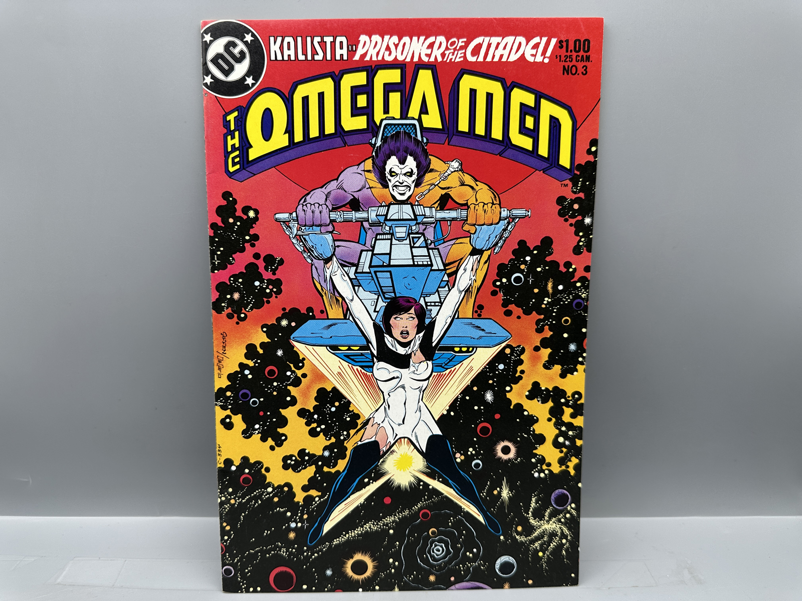 DC Comics The Omega Men #3, June 1983 - First Appearance of Lobo - Original Printing