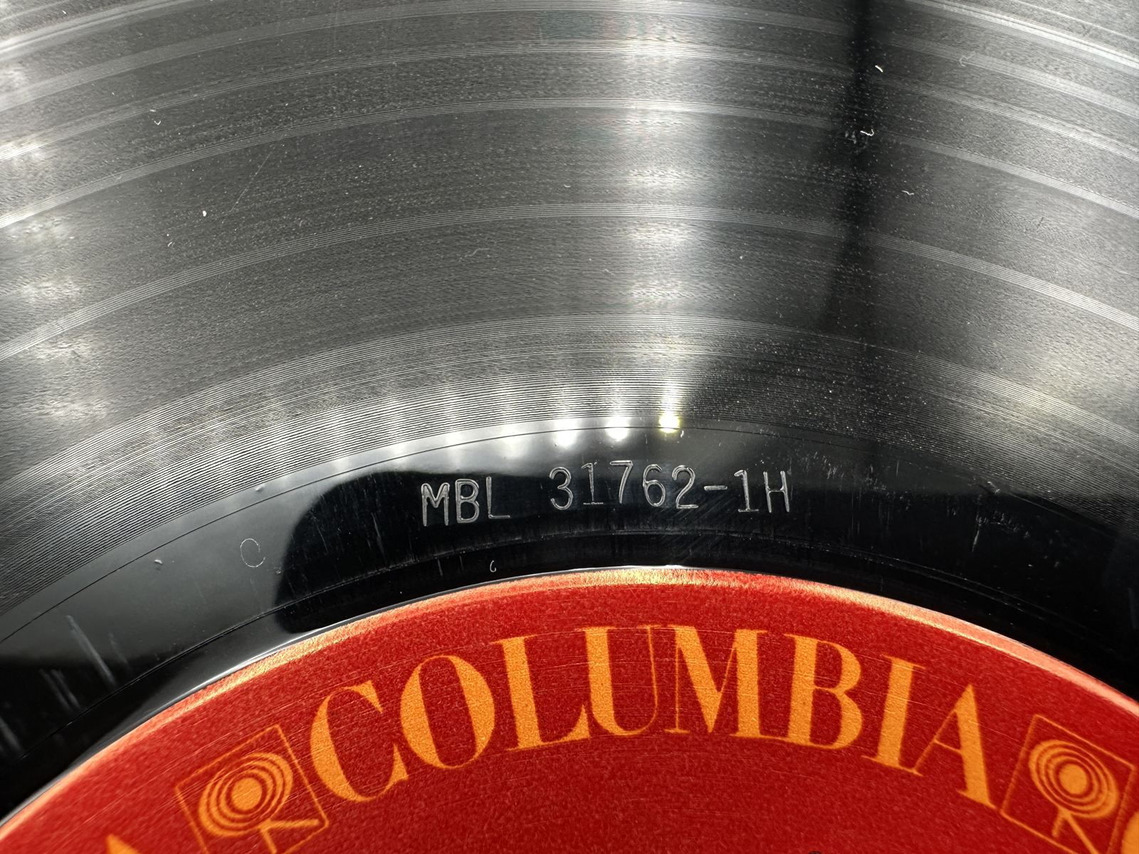 1972 Columbia Records Liza Minnelli Liza With A "Z" (A Concert For Television) Vinyl Album - KC 31762