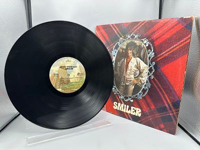 1974 Mercury Records Rod Stewart Smiler Vinyl Album - SRM-1-1017 - Records are untested by the 