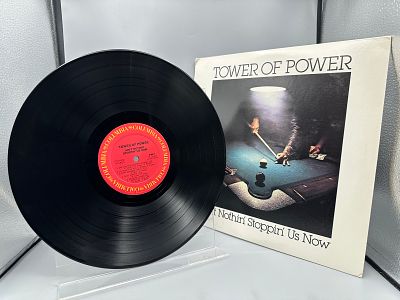 1976 Columbia Records Tower of Power Ain't Nothin' Stoppin' Us Now Vinyl Album - PC 34302 - 