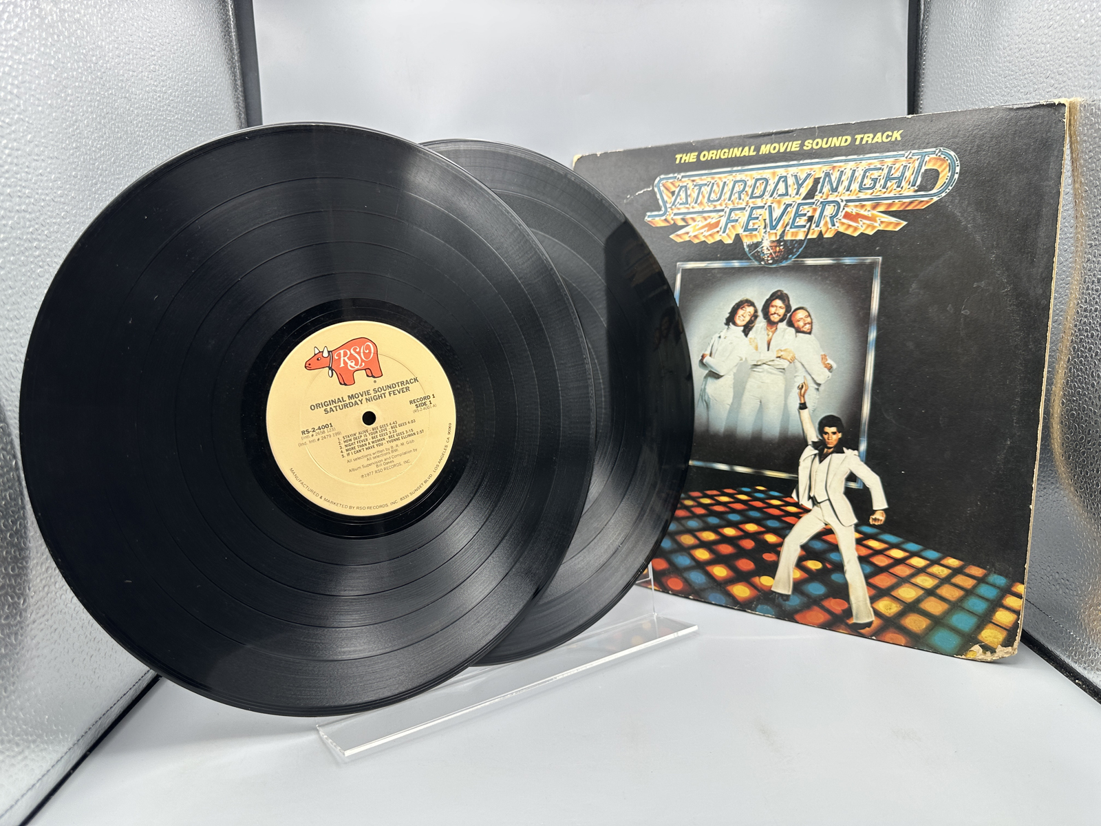 1977 RSO Records Saturday Night Fever Original Movie Soundtrack Double LP Vinyl Album - RS-2-4001