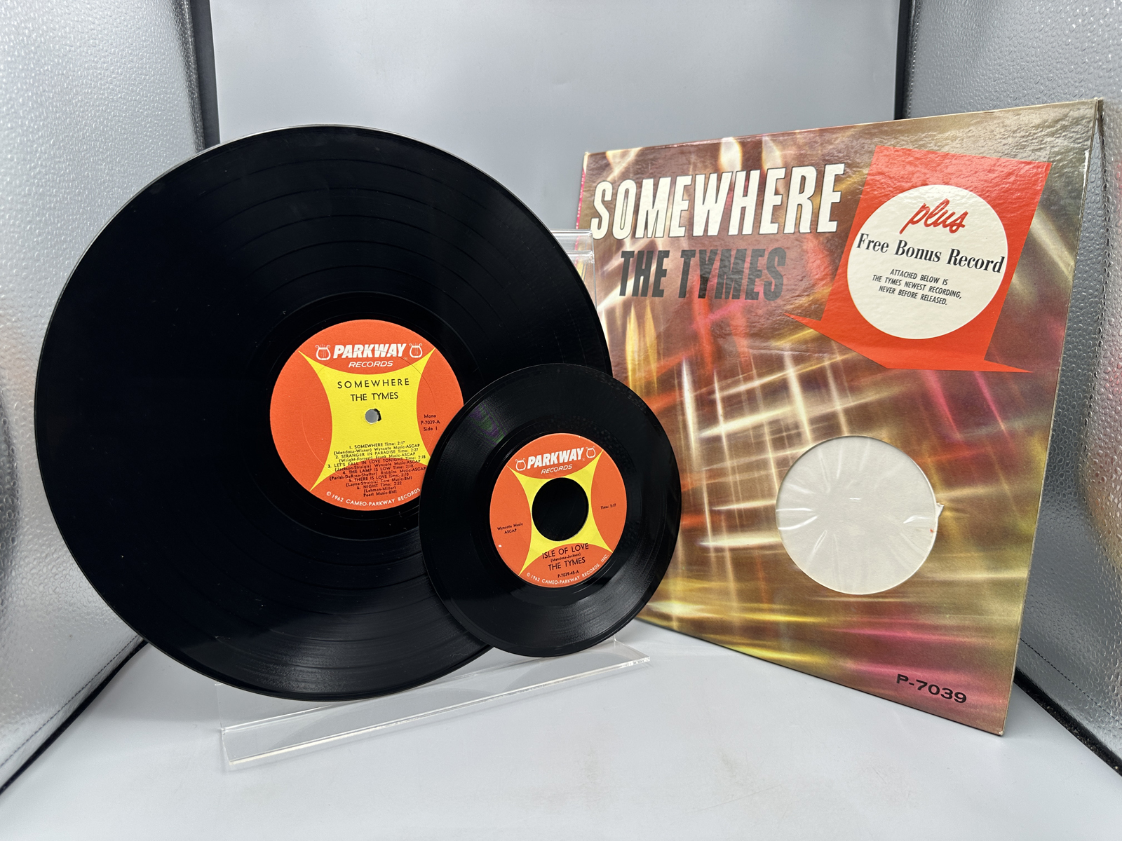 1963 Parkway Records The Tymes Somewhere Vinyl Album W/ Bonus 45 RPM Record - P-7039
