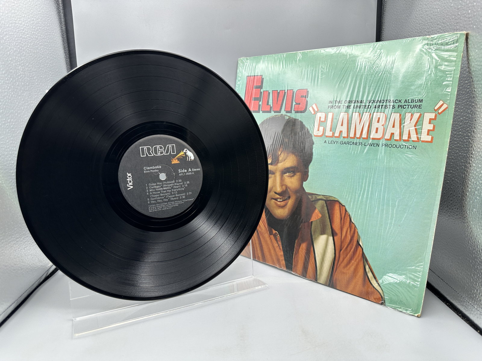 Elvis Presley Clambake Original Soundtrack Vinyl LP RCA Victor APL1-2565