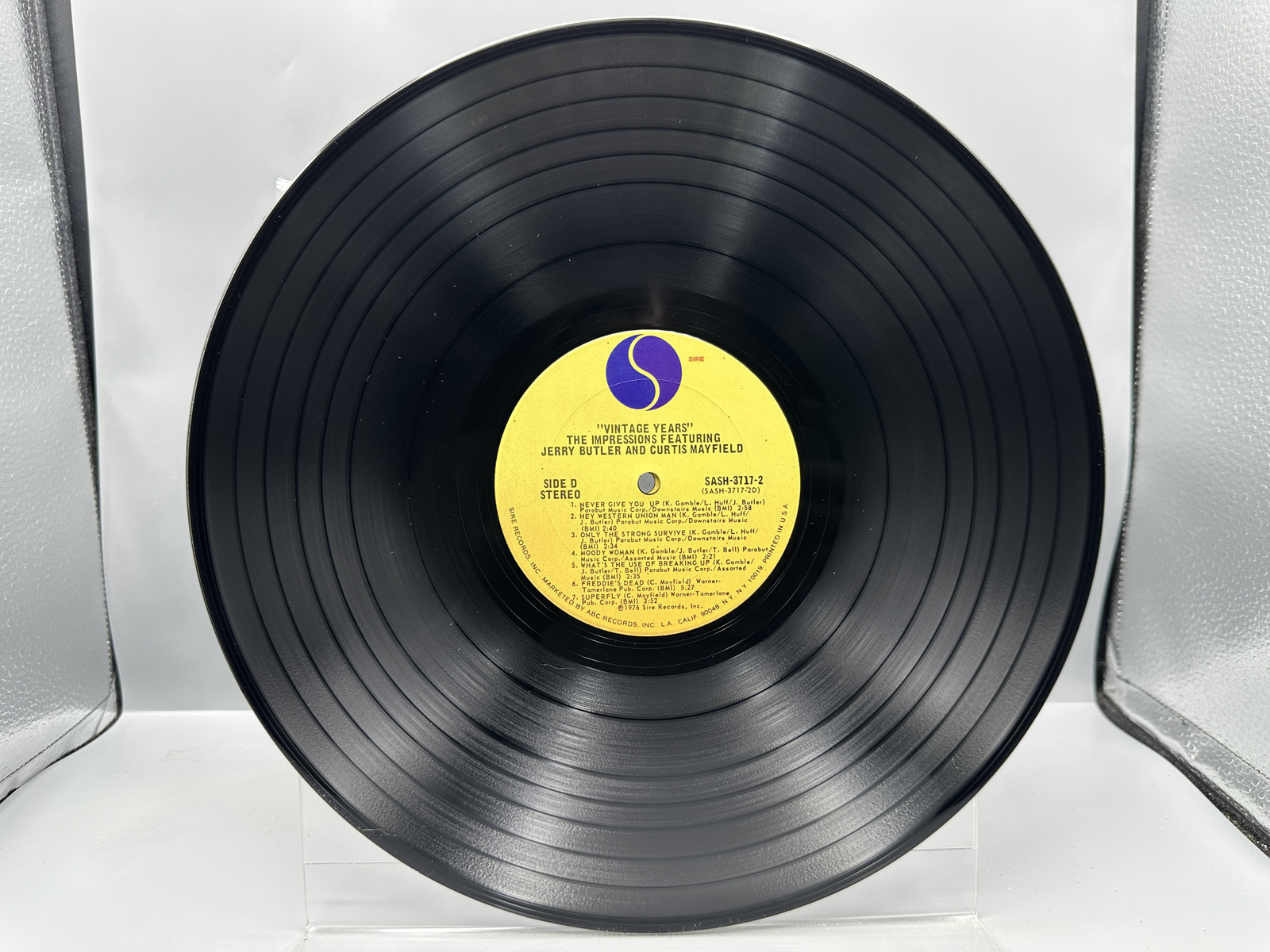 1976 Sire Records The Impressions Featuring Jerry Butler And Curtis Mayfield The Vintage Years Vinyl Album - SASH-3717-2