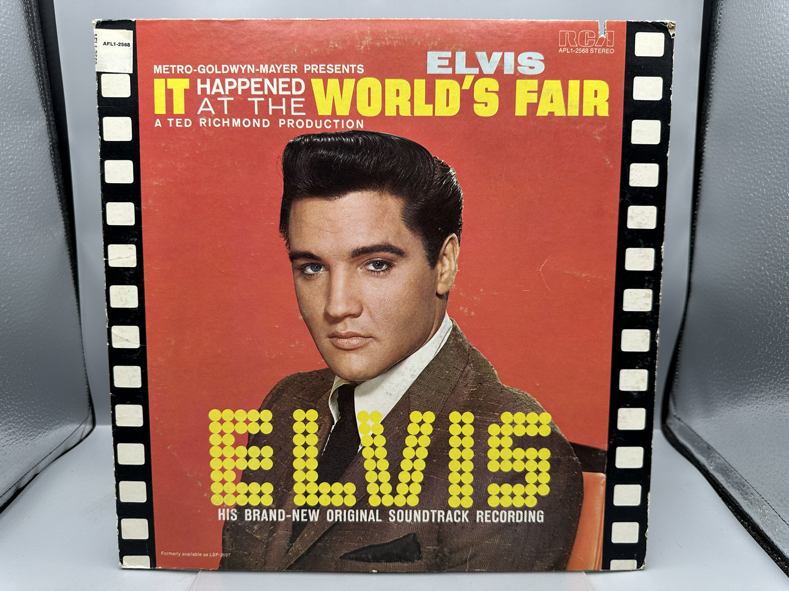 Elvis Presley It Happened at the World's Fair Vinyl LP RCA Victor APL1-2568