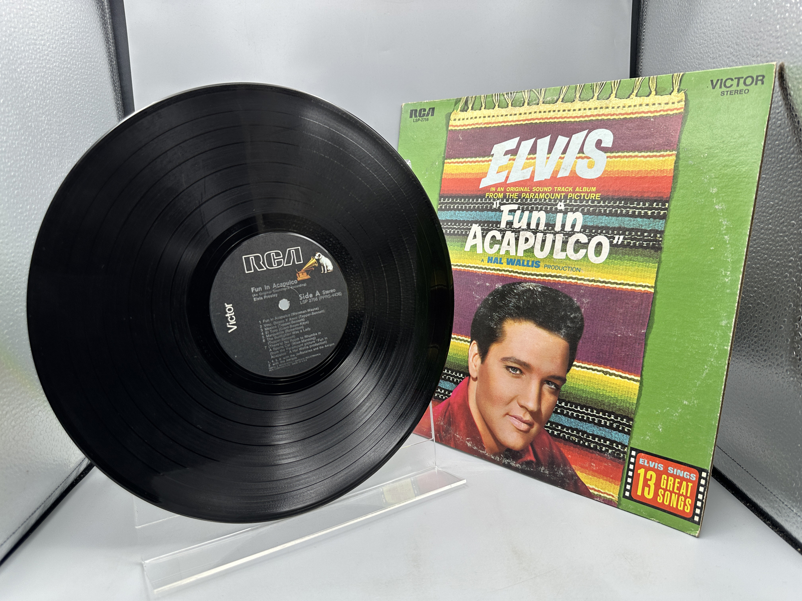 Elvis Presley Fun in Acapulco Original Soundtrack Vinyl LP RCA Victor LSP-2756