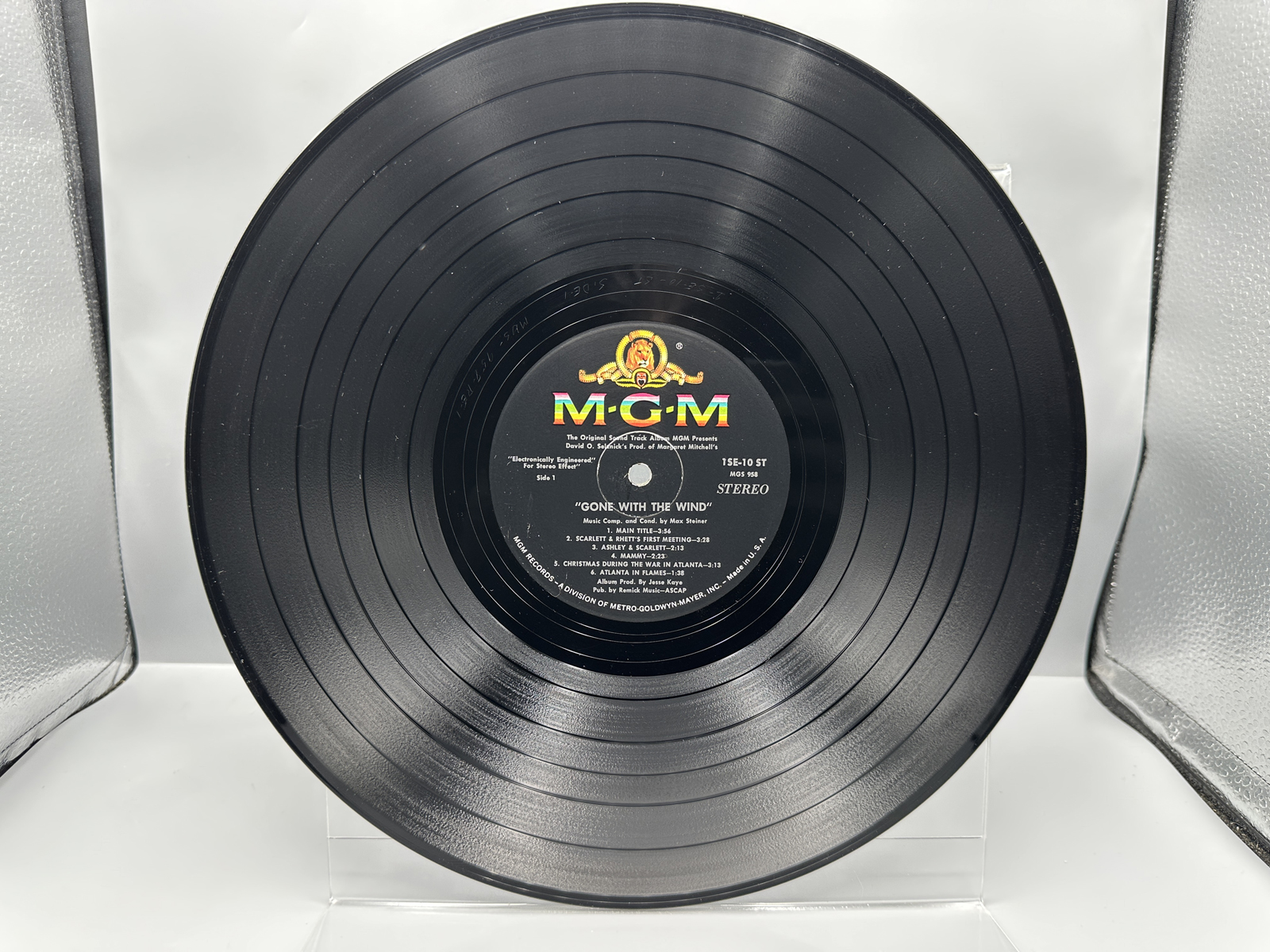 1967 MGM Records Max Steiner Gone With The Wind The Original Sound Track Vinyl Album - 1SE-10 ST