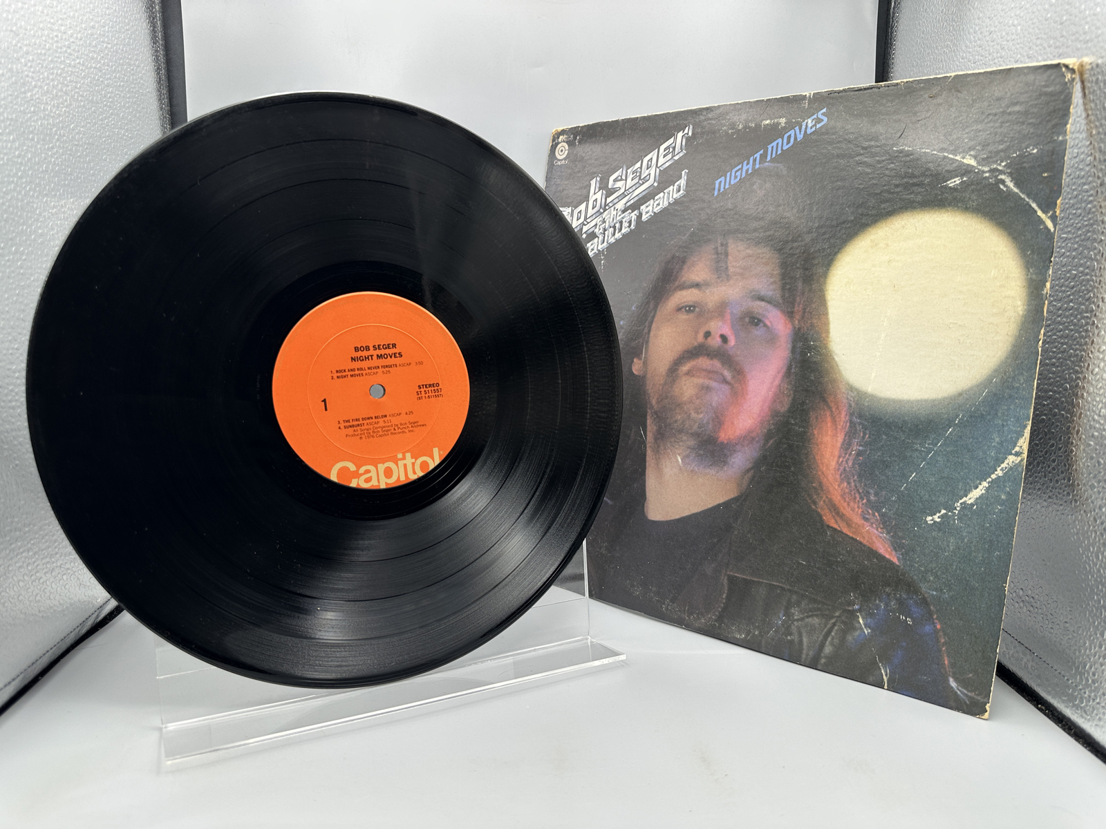 1976 Capitol Records Bob Seger & The Silver Bullet Band Night Moves Vinyl Album - ST-11557