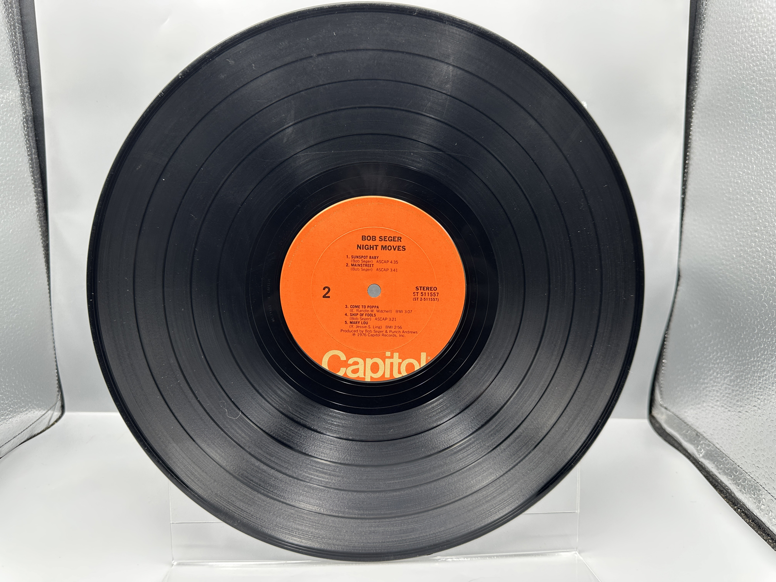 1976 Capitol Records Bob Seger & The Silver Bullet Band Night Moves Vinyl Album - ST-11557
