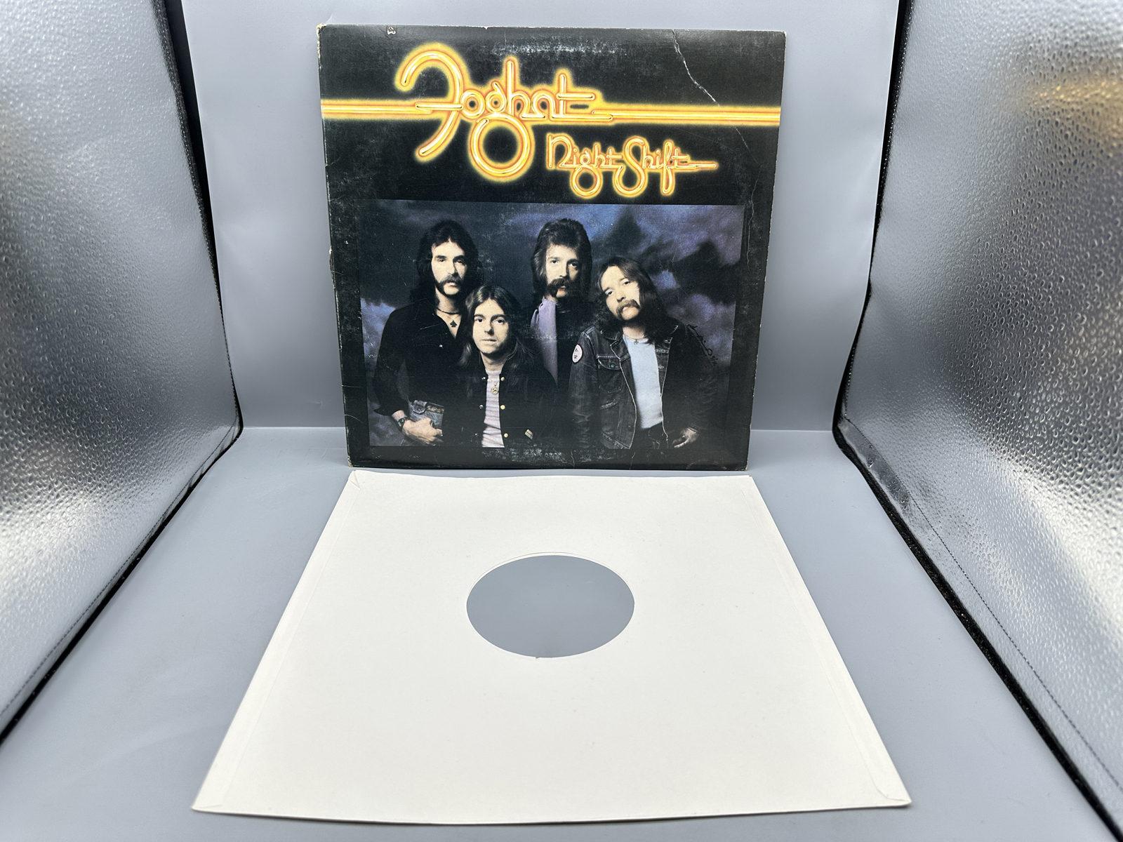 1976 Bearsville Records Foghat Night Shift Vinyl Album - BR 6962