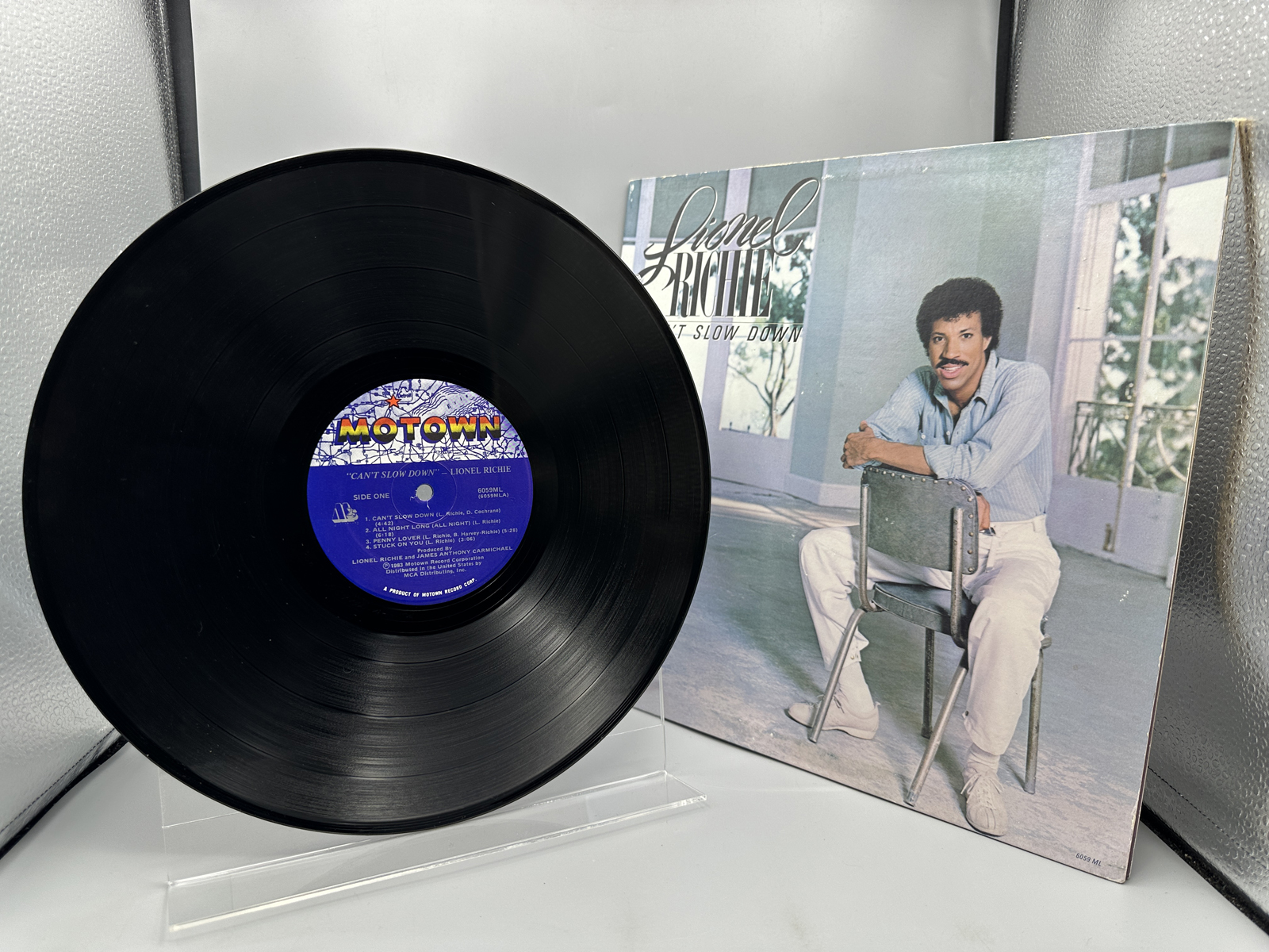 1983 Motown Lionel Richie "Can't Slow Down" Vinyl Album - 6059ML