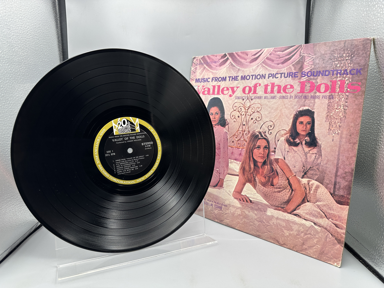 1967 20th Century Fox Records Valley of the Dolls Music From The Motion Picture Soundtrack Vinyl Album - S-4196