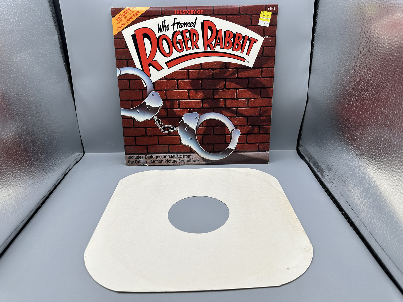 1988 The Walt Disney Company / Amblin Entertainment Co., Inc. The Story of Who Framed Roger Rabbit Vinyl Album - 62112