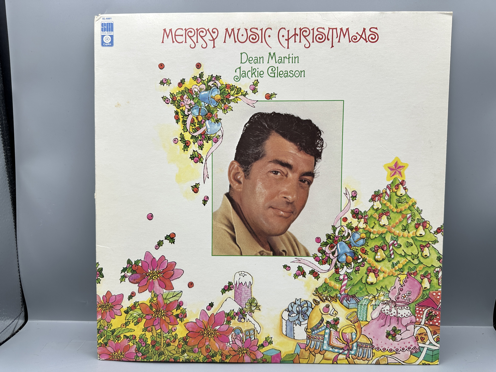 1968 Capitol Records Dean Martin & Jackie Gleason Merry Music Christmas Vinyl Album - SL-6881