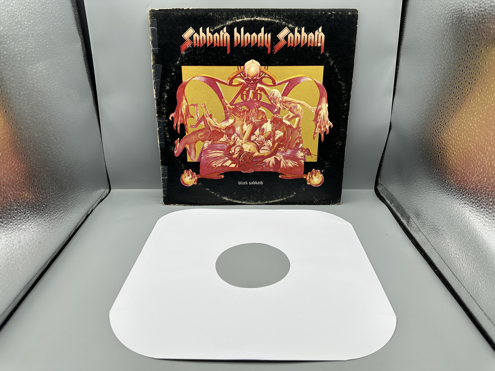 1974 Warner Bros. Records Black Sabbath Sabbath Bloody Sabbath Vinyl Album - BS 2695