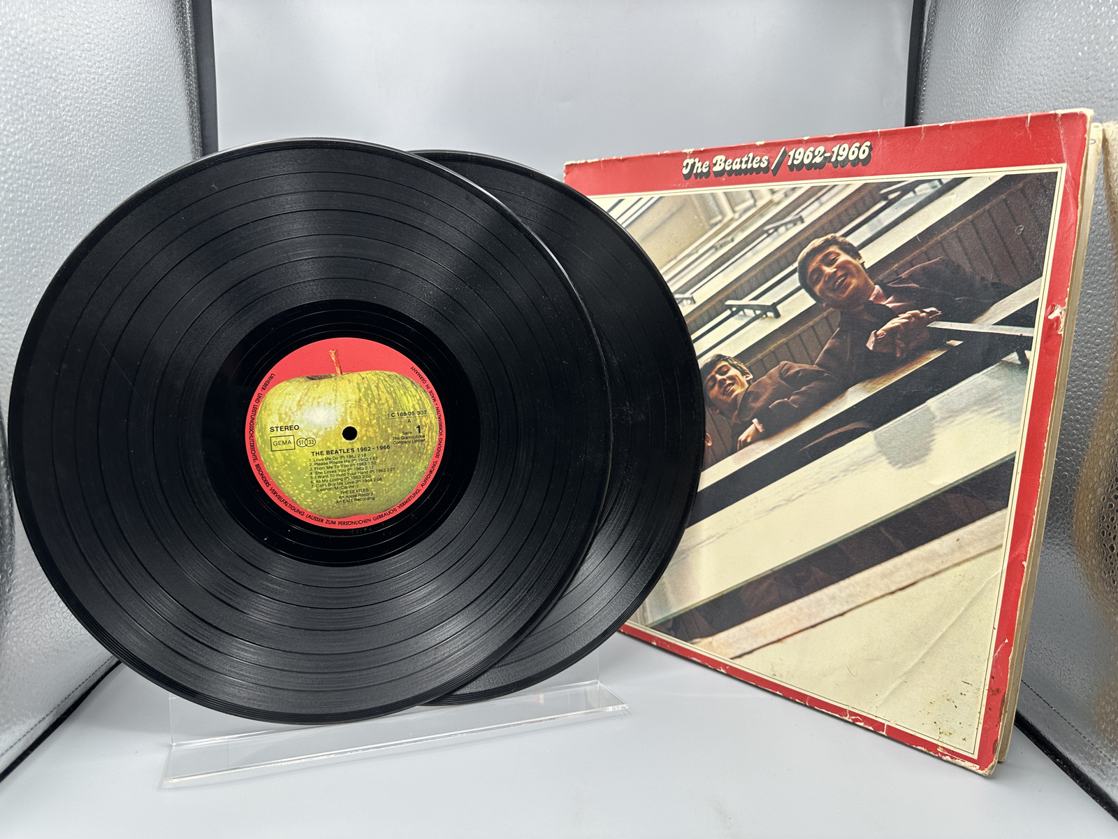1973 Apple Records EMI Electrola The Beatles 1962-1966 "The Red Album" Double LP German Vinyl Album - C 188-05 307