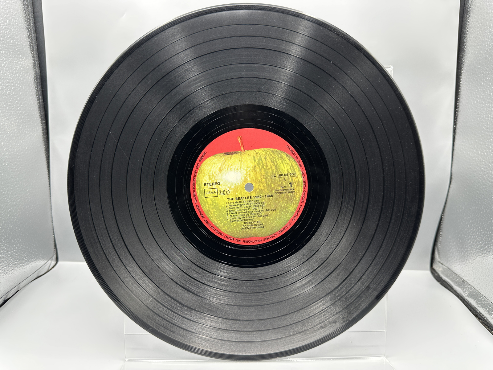 1973 Apple Records EMI Electrola The Beatles 1962-1966 "The Red Album" Double LP German Vinyl Album - C 188-05 307