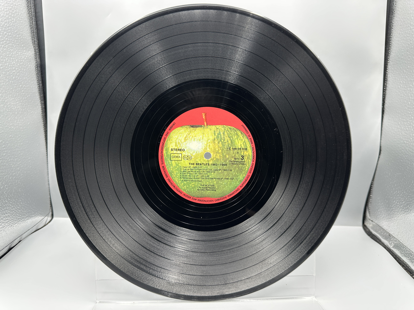 1973 Apple Records EMI Electrola The Beatles 1962-1966 "The Red Album" Double LP German Vinyl Album - C 188-05 307