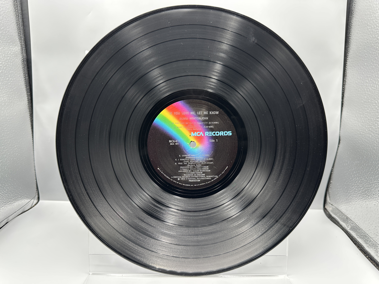 1974 MCA Records Olivia Newton-John If You Love Me, Let Me Know Vinyl Album - MCA-411
