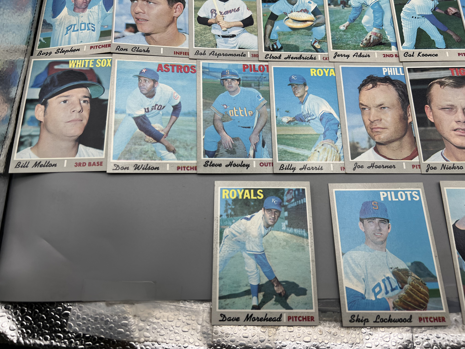 (30) 1970 Topps Baseball Cards - Varying Conditions