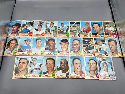 (25) 1968 Topps Baseball Cards - Varying Conditions