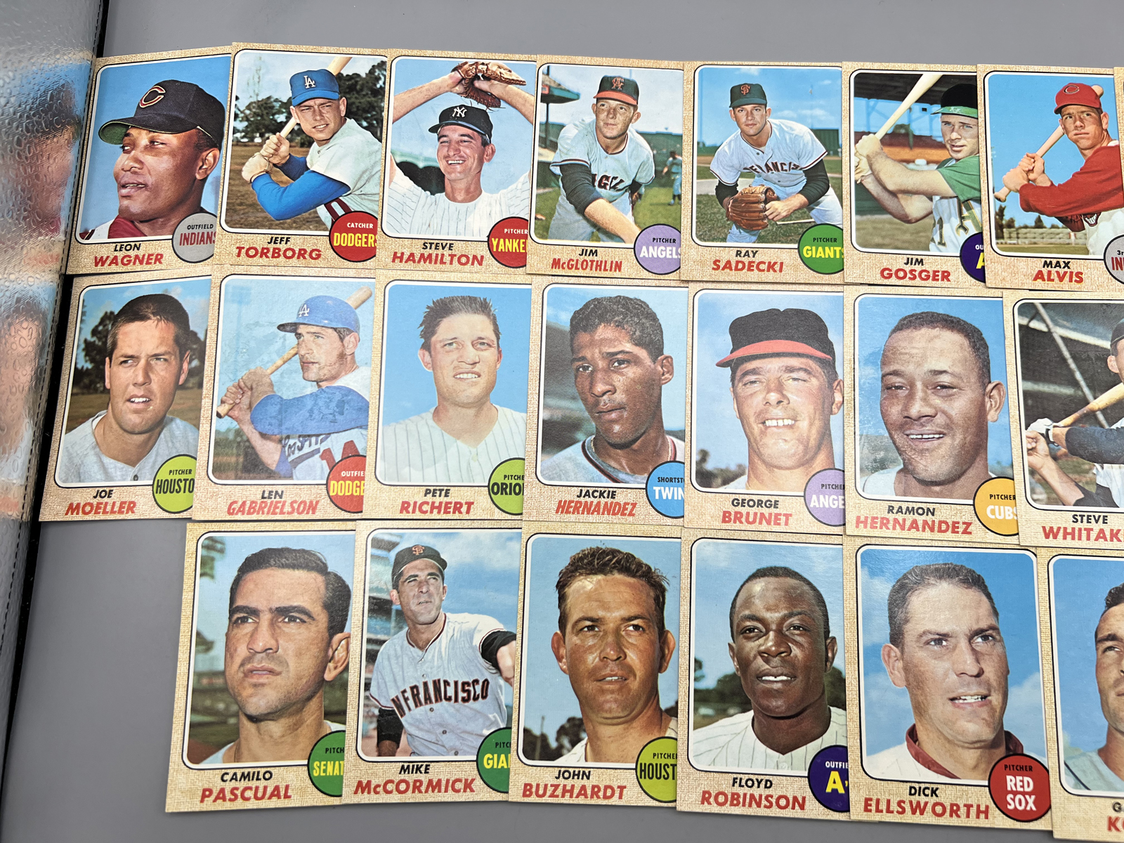 (25) 1968 Topps Baseball Cards - Varying Conditions