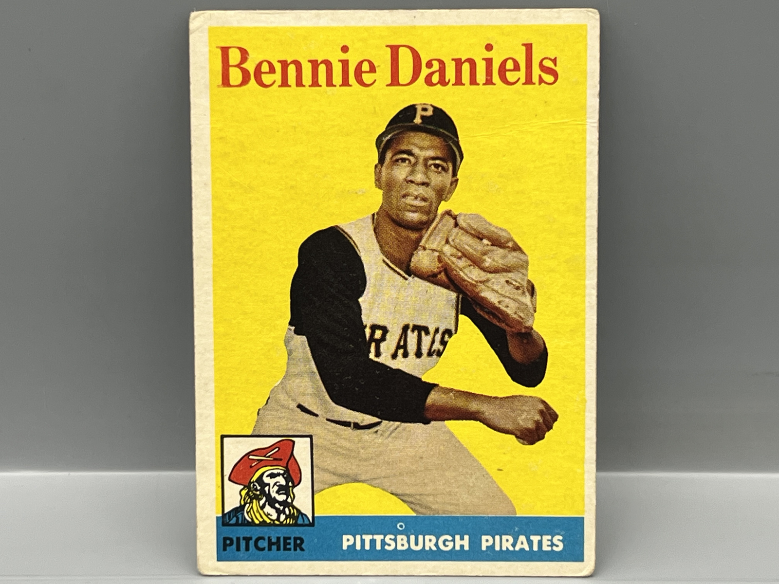 1958 Topps Bennie Daniels #392