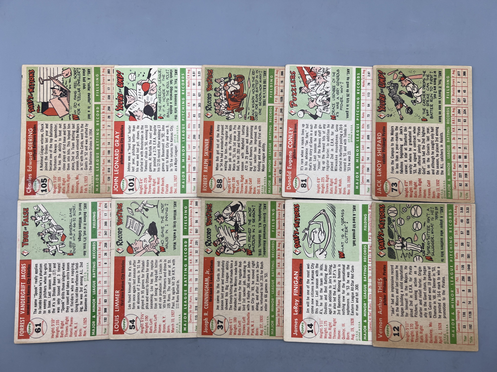 (10) 1955 Topps Baseball Cards - Varying Conditions