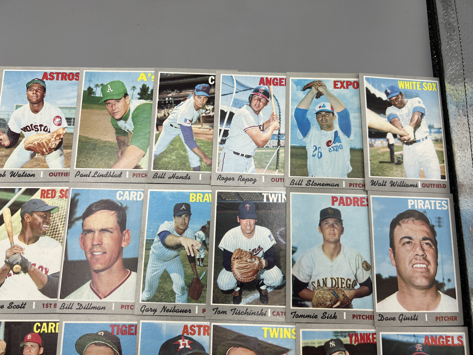 (30) 1970 Topps Baseball Cards - Varying Conditions