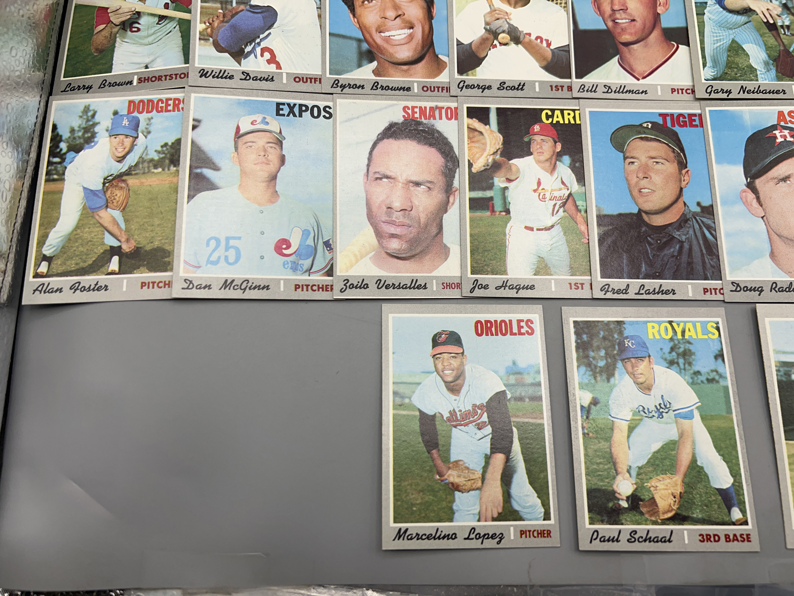 (30) 1970 Topps Baseball Cards - Varying Conditions