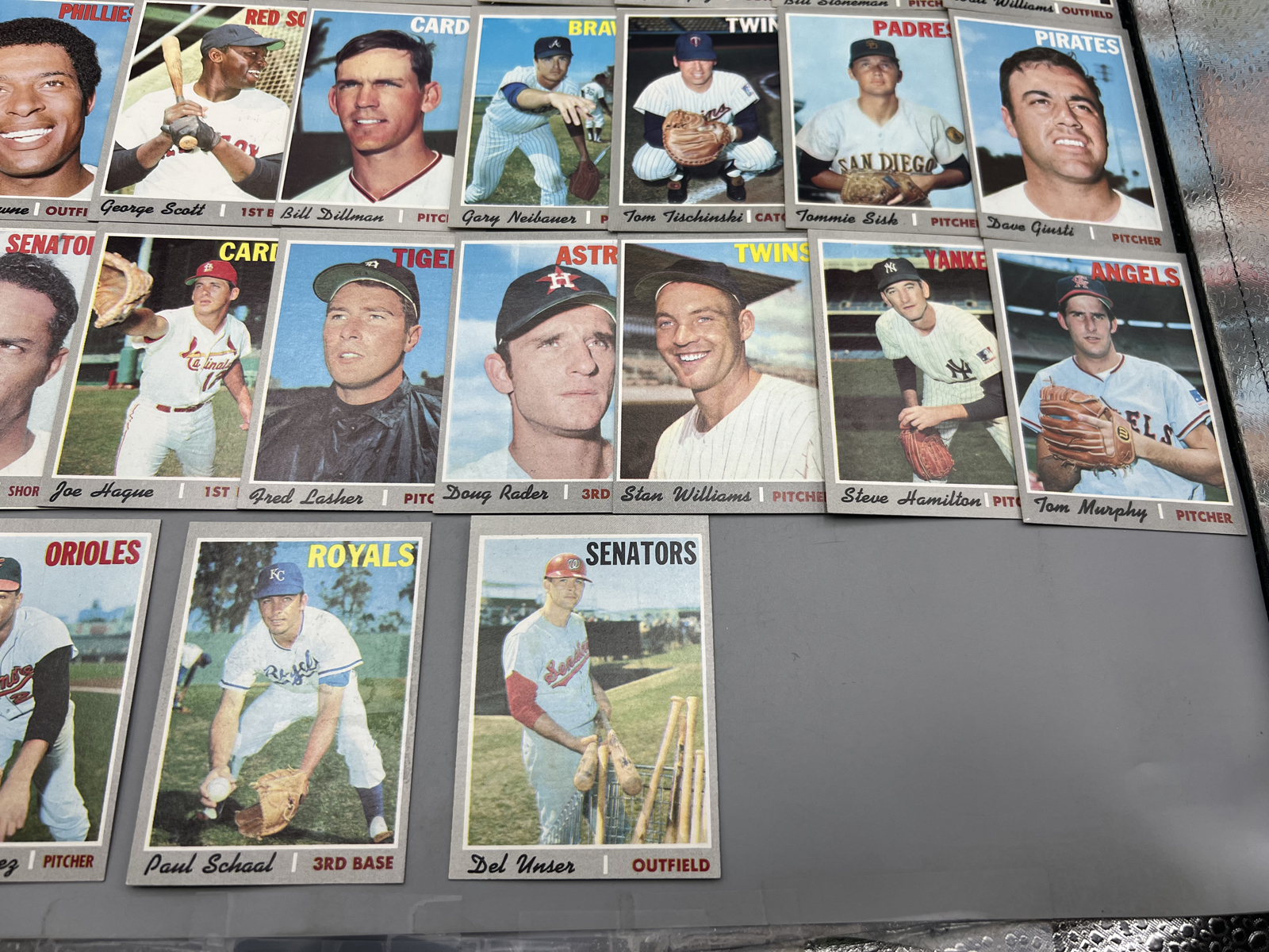 (30) 1970 Topps Baseball Cards - Varying Conditions