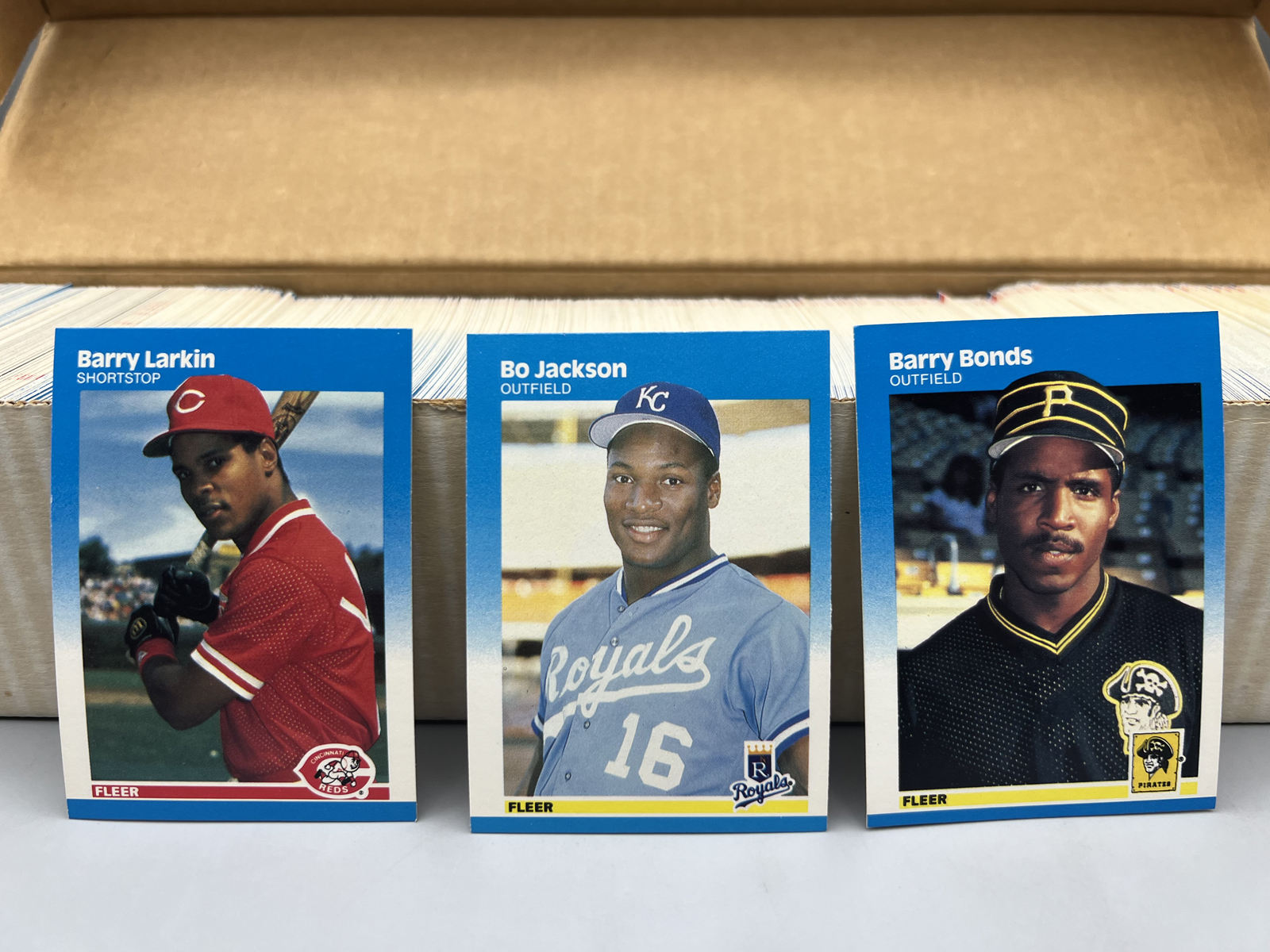 1987 Fleer Baseball Complete Set W/ Barry Larkin RC, Bo Jackson RC, & Barry Bonds RC